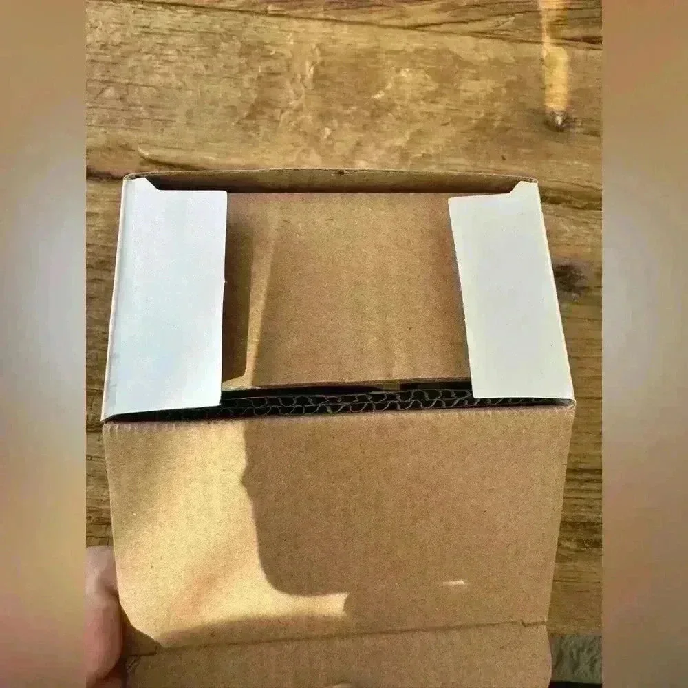 NEW Set of 4 Chic & Tonic Stoneware Floral Coasters - Picture 6 of 7